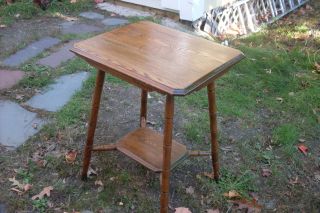 Vintage Oak Side Table/ Night Table With Great Turnings photo