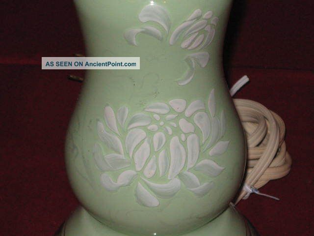 Mint Green Flower Design Night Stand Light Post-1950 photo