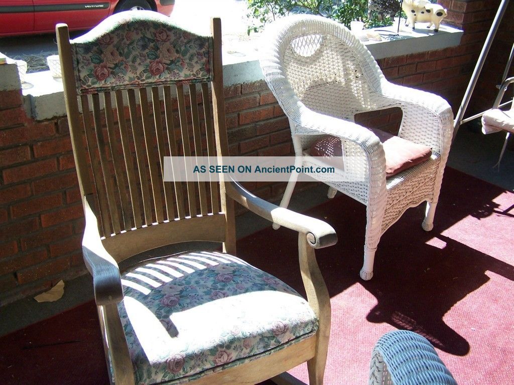 1900 - 1950 Oak Rocking Chair 1900-1950 photo