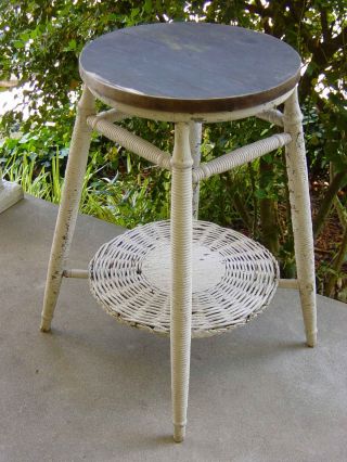 Chippy Paint Wood Wicker Plant Stand Table Side Drink Occasional Shabby Old Vtg photo