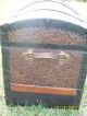 Antique Victorian Dome Top Steamer Trunk W/ Tray & Wallpaper 1800-1899 photo 4