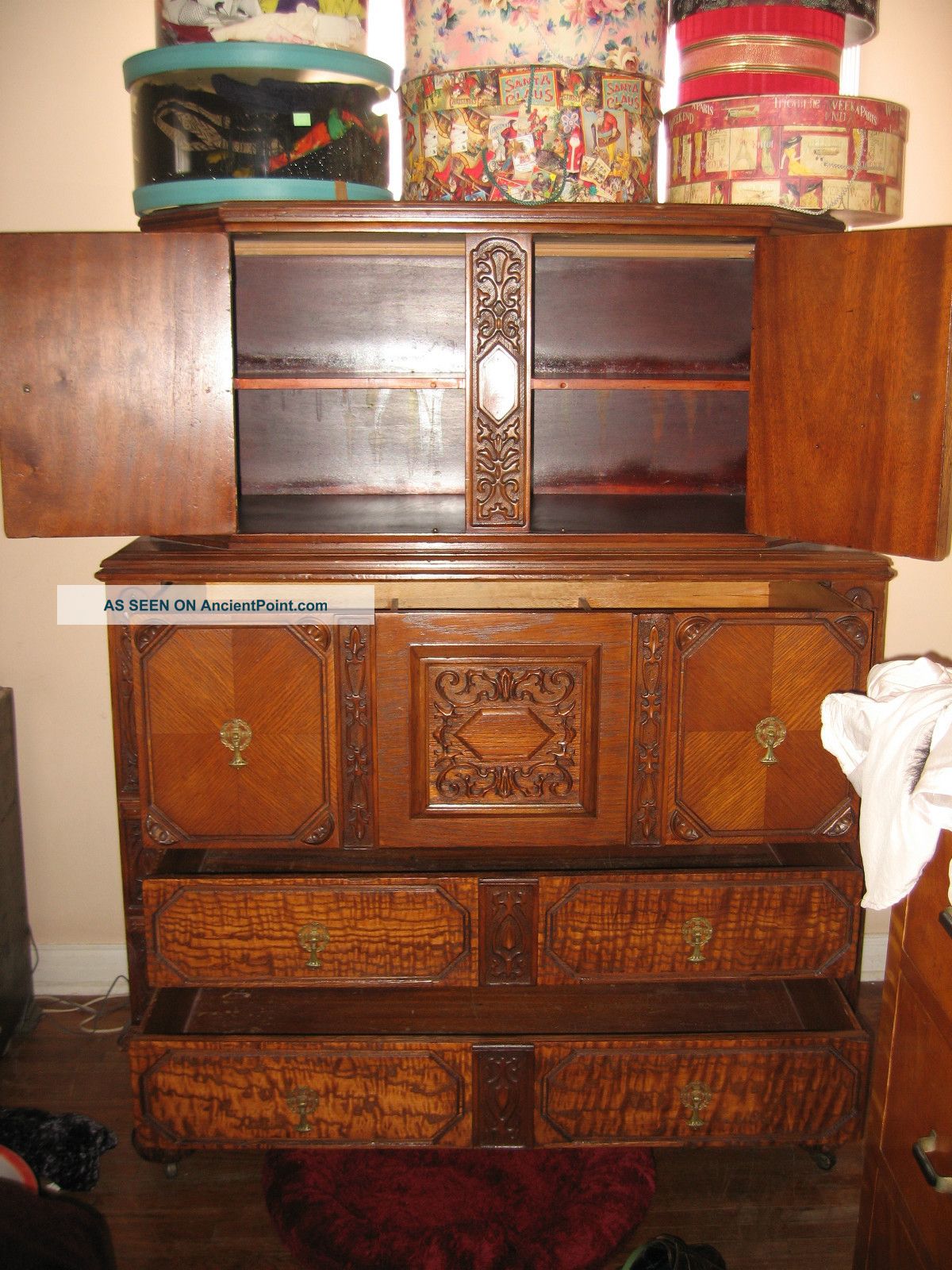 Antique Dresser 1800-1899 photo