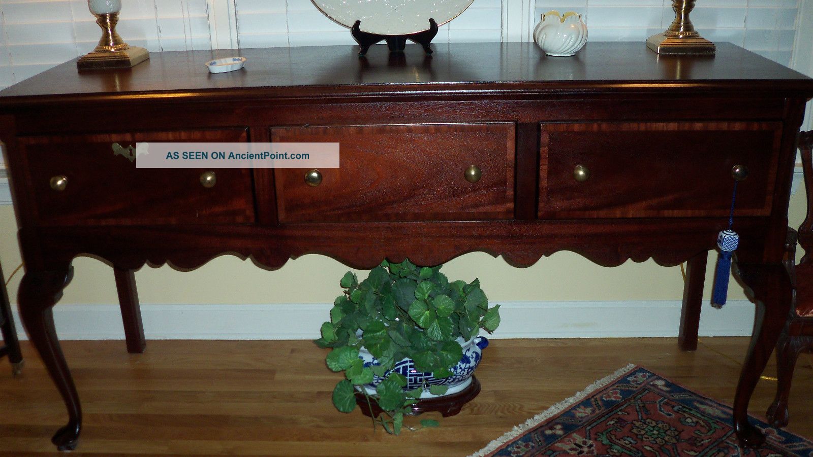 Solid/veneer Mahogany Huntboard/sideboard,  Custom Made,  Very Good To Excellent Post-1950 photo