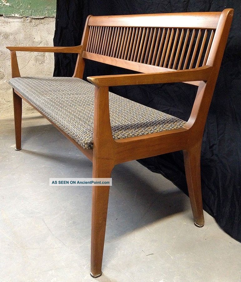 Vintage Mid Century Danish Modern Settee Bench Walnut Spindle
