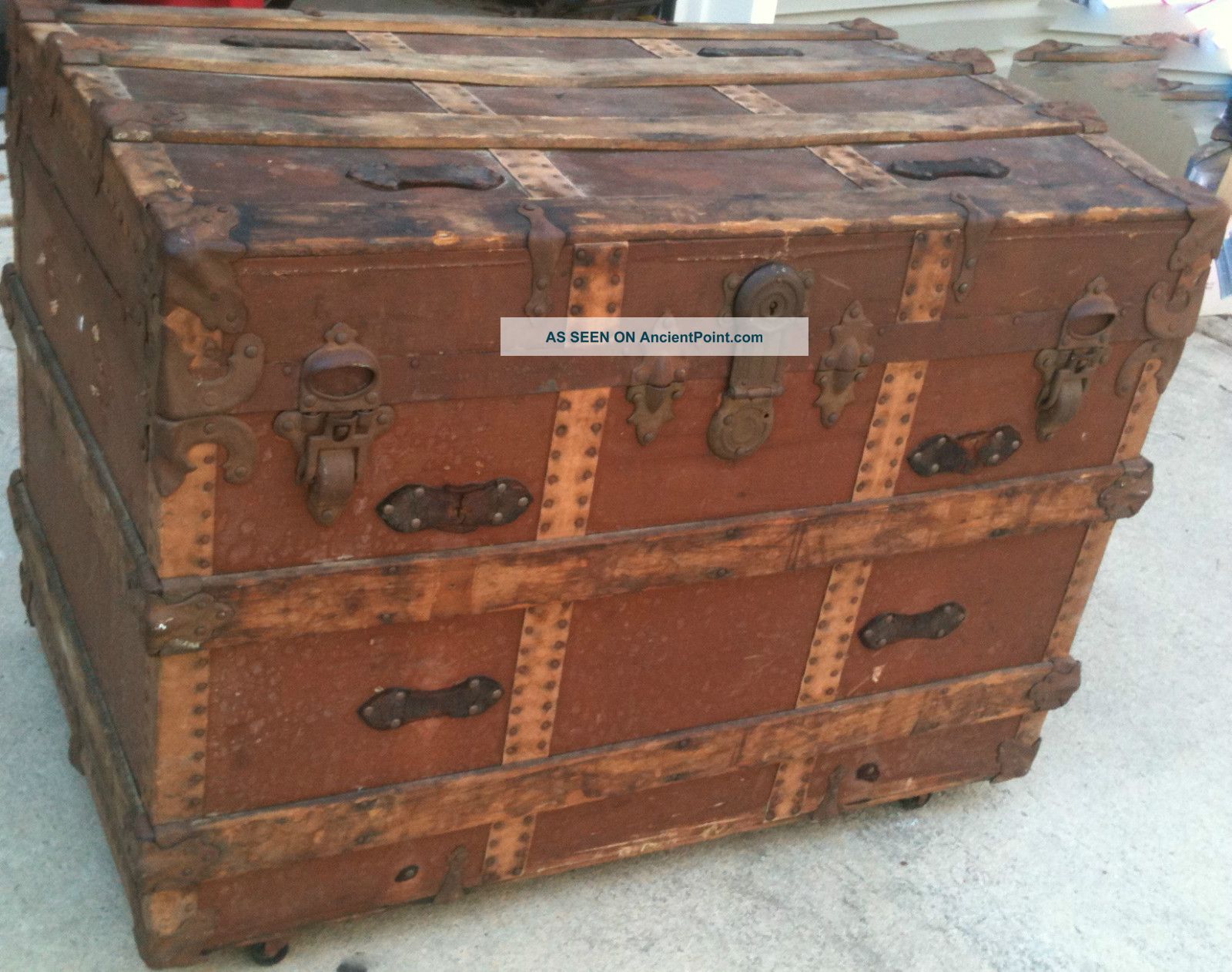 Antique Trunk,  Steamer Trunk,  Over 100 Years Old Good Condition. 1800-1899 photo