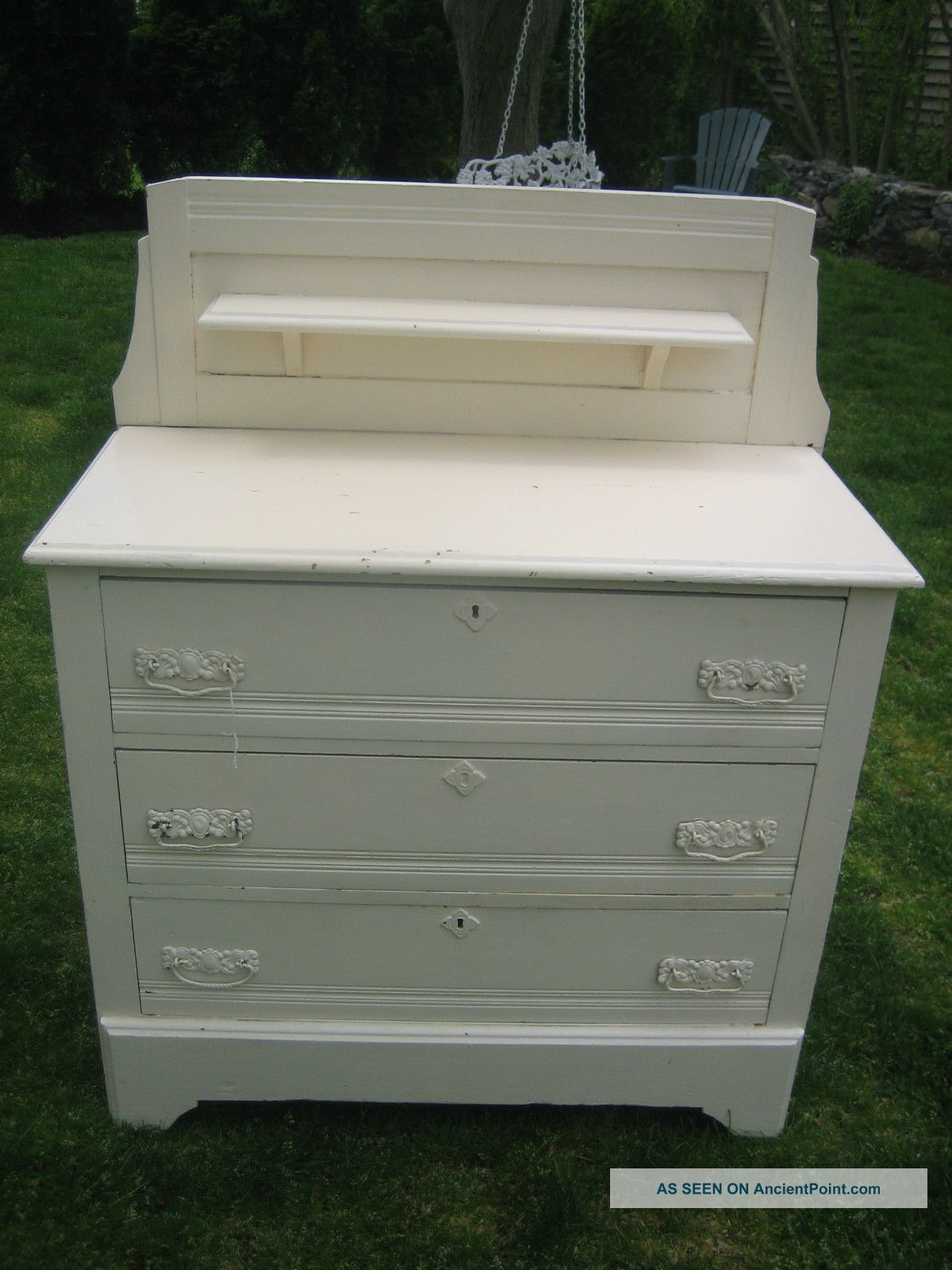 Charming Vintage Cottage Cabinet/dresser/sideboard 1900-1950 photo