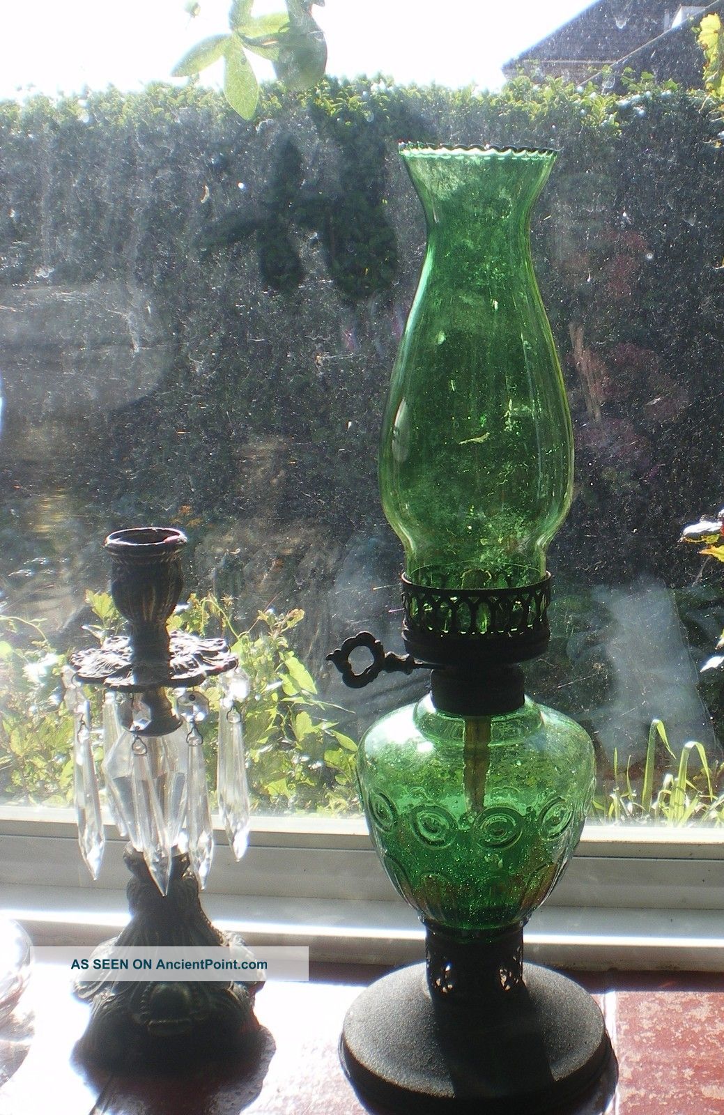 Retro Green Glass Oil Lamp Very Decorative And Working From Devon Farm Cottage Reproduction Lamps photo