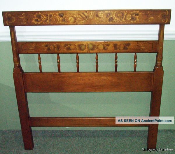 6094: Hitchcock Maple Stenciled Single Twin Bed Headboard Post-1950 photo