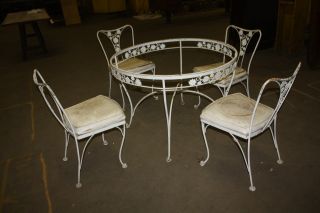 Vintage American Wrought Iron Patio Set With Daisy Pattern 1950 ' S photo