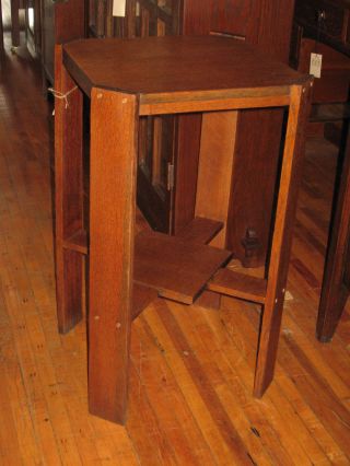 Arts&crafts Mission Era White Oak Side Lamp Table Stand 1900s - 1910s photo