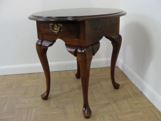 Solid Cherry Traditional Lamp End Table photo