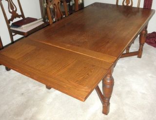 Antiqe Oak Table W/ 2 Leaves Built In Heavy Well Built Will Call Clearwater Fl photo