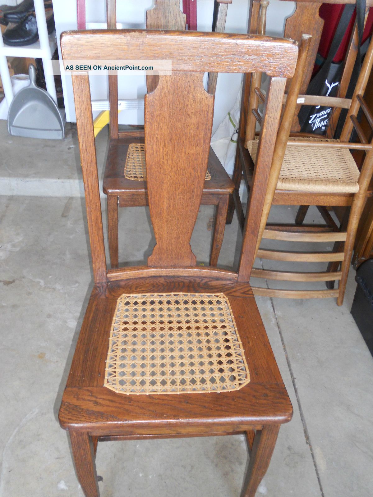 4 T Back Oak Chairs - Vintage Antique Condition 1900-1950 photo