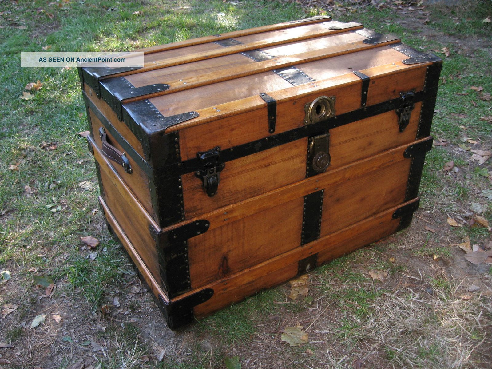 Antique 1800s Stage Coach Chest Steamer Trunk Restored Orig Hardware Latches 1800-1899 photo