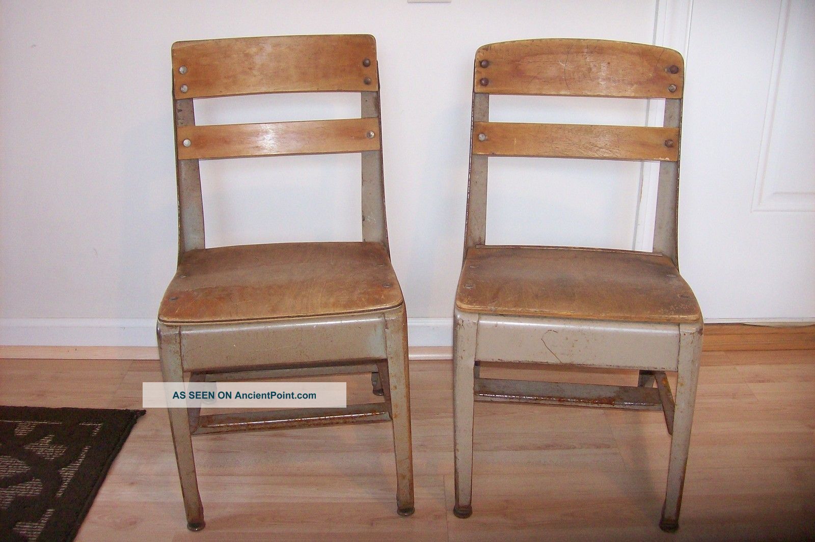 Lot 2 Vintage Youth Wood School Desk Chairs Early American Decor/mid Century 13 1900-1950 photo