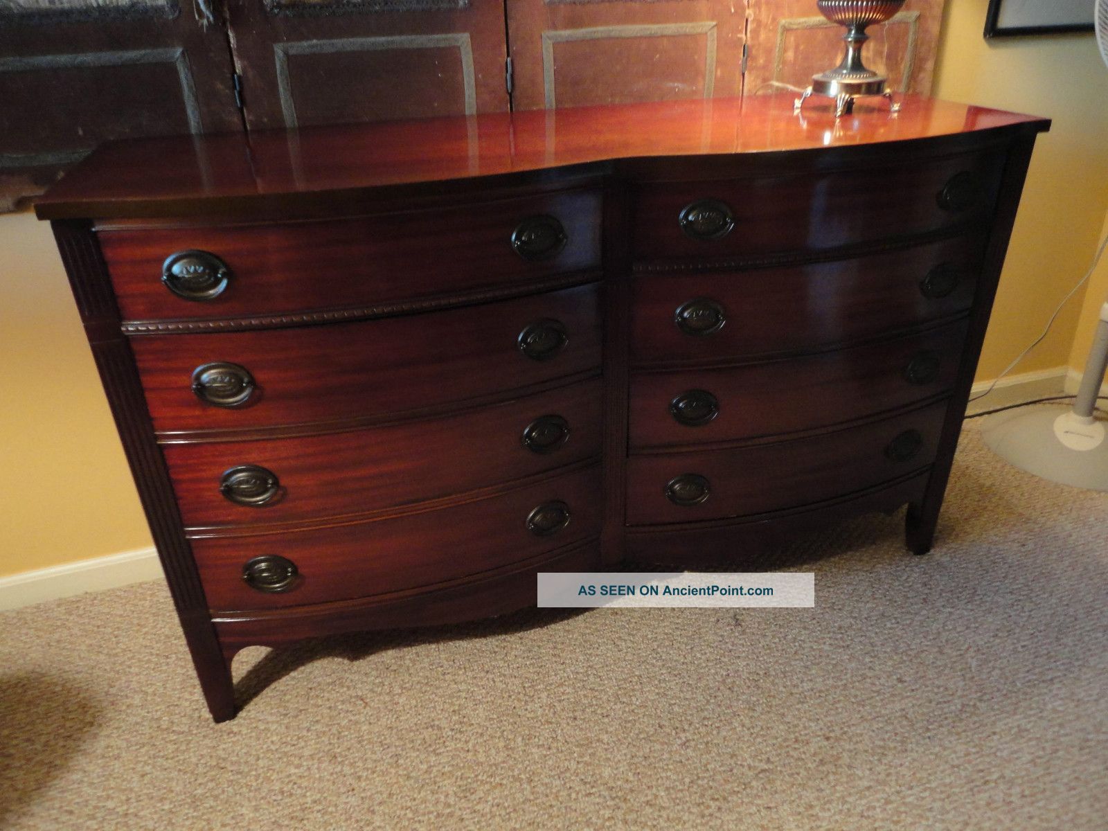 Mahogany Double Bow Front Dresser Duncan Phyfe Style