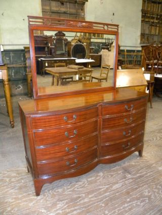 Antique Double Bow Front Dixie Bedroom Furniture Mahogany Dresser With Mirror photo