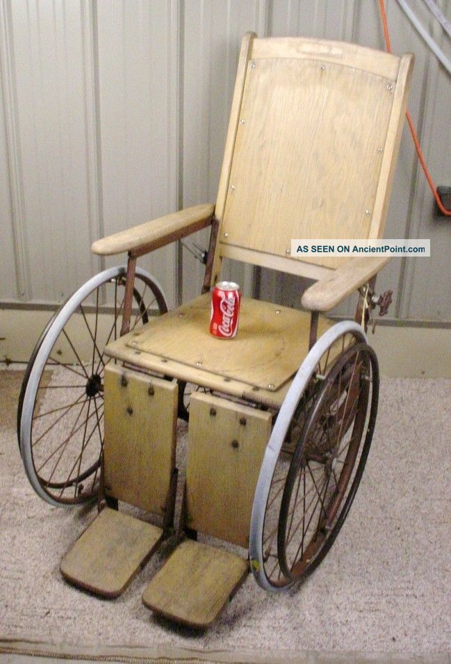Antique Vintage Wood Wooden Adjustable Wheelchair - Halloween Fully Functional 1900-1950 photo