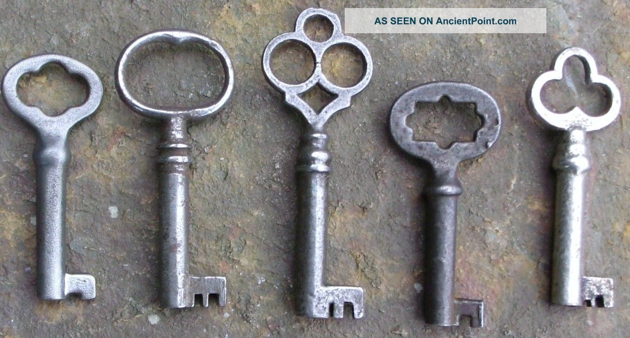 Five (5) Antique Furniture Keys Cabinet Keys Antique Barrle Barrel Keys 1800-1899 photo