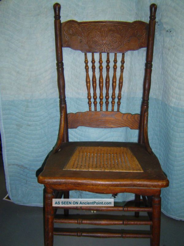 4 Matching Oak Pressed Back Chairs - Arm Chair - 1900 ' S 1900-1950 photo