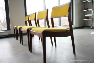 Mid Century Jens Risom Dining Chairs (4) For Risom Inc.    photo