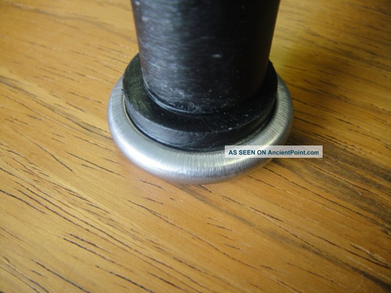 Herman Miller Eames Lounge Chair Replacement Glide 670 Post-1950 photo