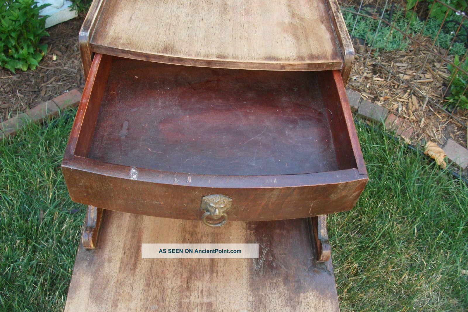 Fabulous Antique Telephone Table with Drawer 1600 x 1066 · 412 kB · jpeg