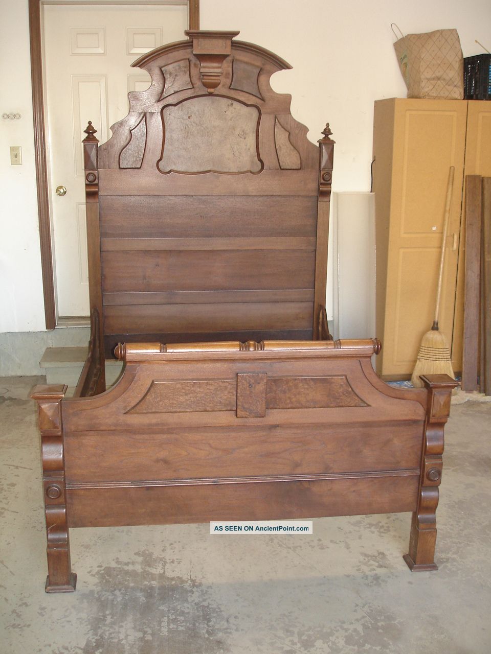 Antique Victorian Style Bed Walnut & Burl Wood 3/4 Three Quarter Or Double Size 1900-1950 photo