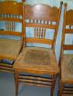 3 Matching Oak Pressed Back Chairs - Early 1900 ' S - 1900-1950 photo 1