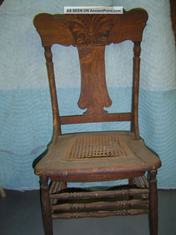 3 Matching Oak Pressed Back Chairs - Early 1900 ' S 1900-1950 photo
