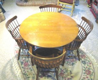 Windsor Early American Table & 4 Chairs W 2 Leaf Extensions - 1950 ' S photo