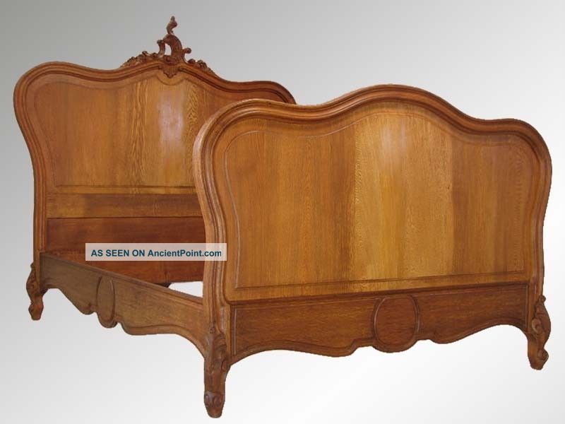 14994 Antique French Victorian Carved Bed 1800-1899 photo