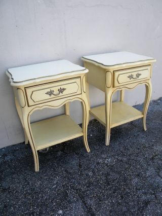 Pair Of French Painted End Tables / Side Tables By Henry Link 2600 photo