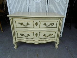 Vintage Henredon French Style Chippy Side Table Night Stand Painted Furniture photo