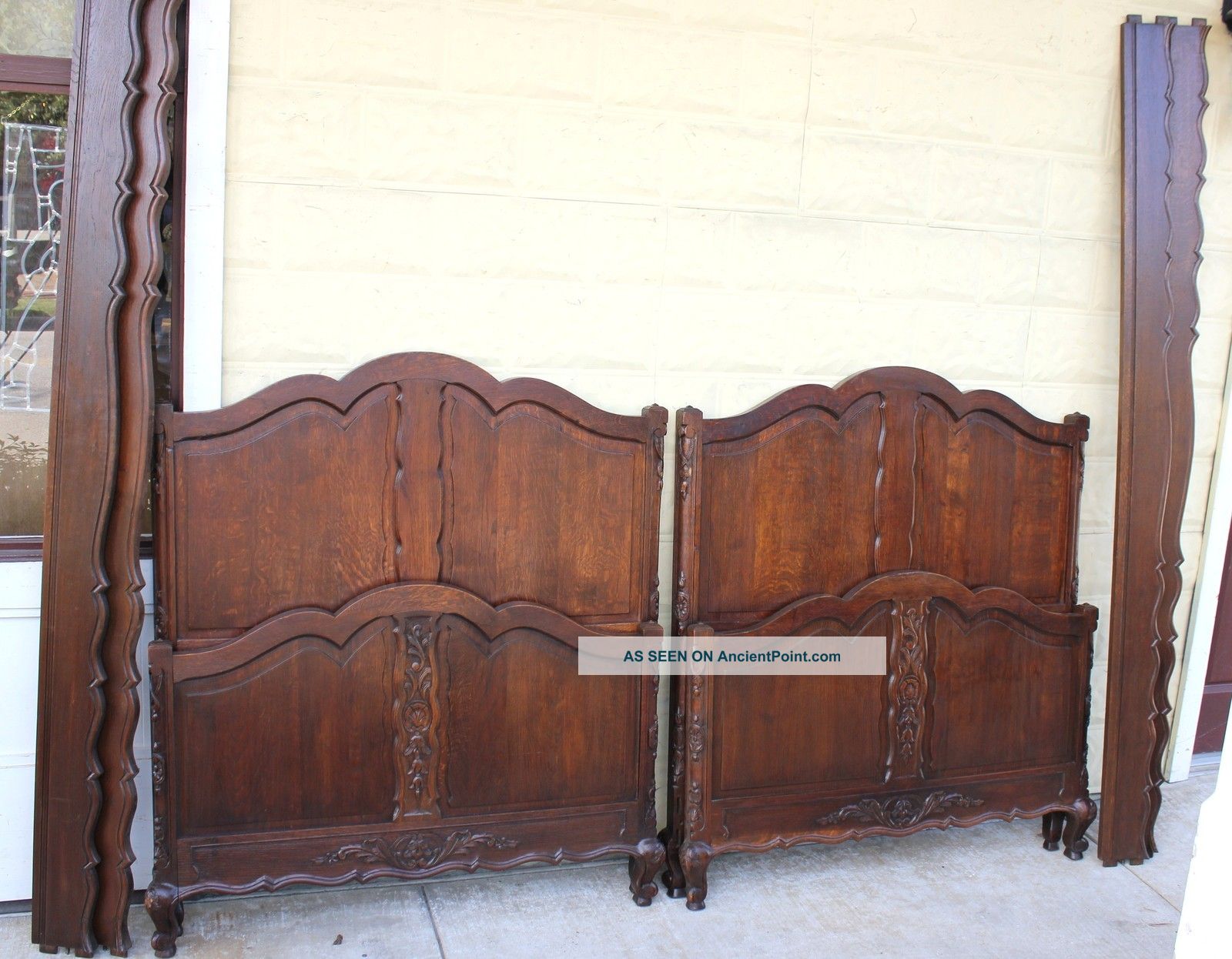 Set Of 2 Louis Xv French Antique Twin Size Beds.  Made From Oak 1800-1899 photo
