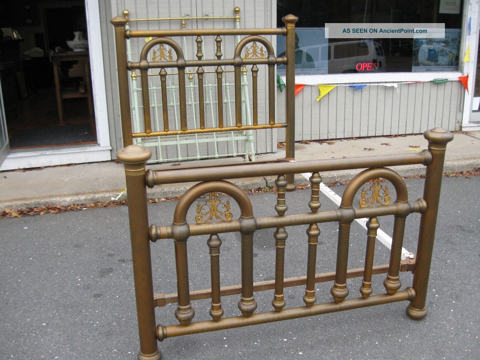 Antique Brass Bed Ornate,  Chunky & Full Size Circa 1890 Nothing Missing No Dents 1800-1899 photo