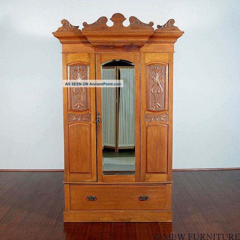 Antique English Victorian Golden Oak Armoire Wardrobe Closet Circa 1900 W43a 1800-1899 photo