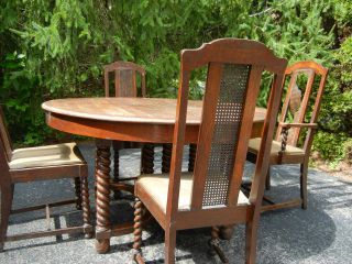 Griggs Antique Dining Room Table And Chairs New Lower Price photo
