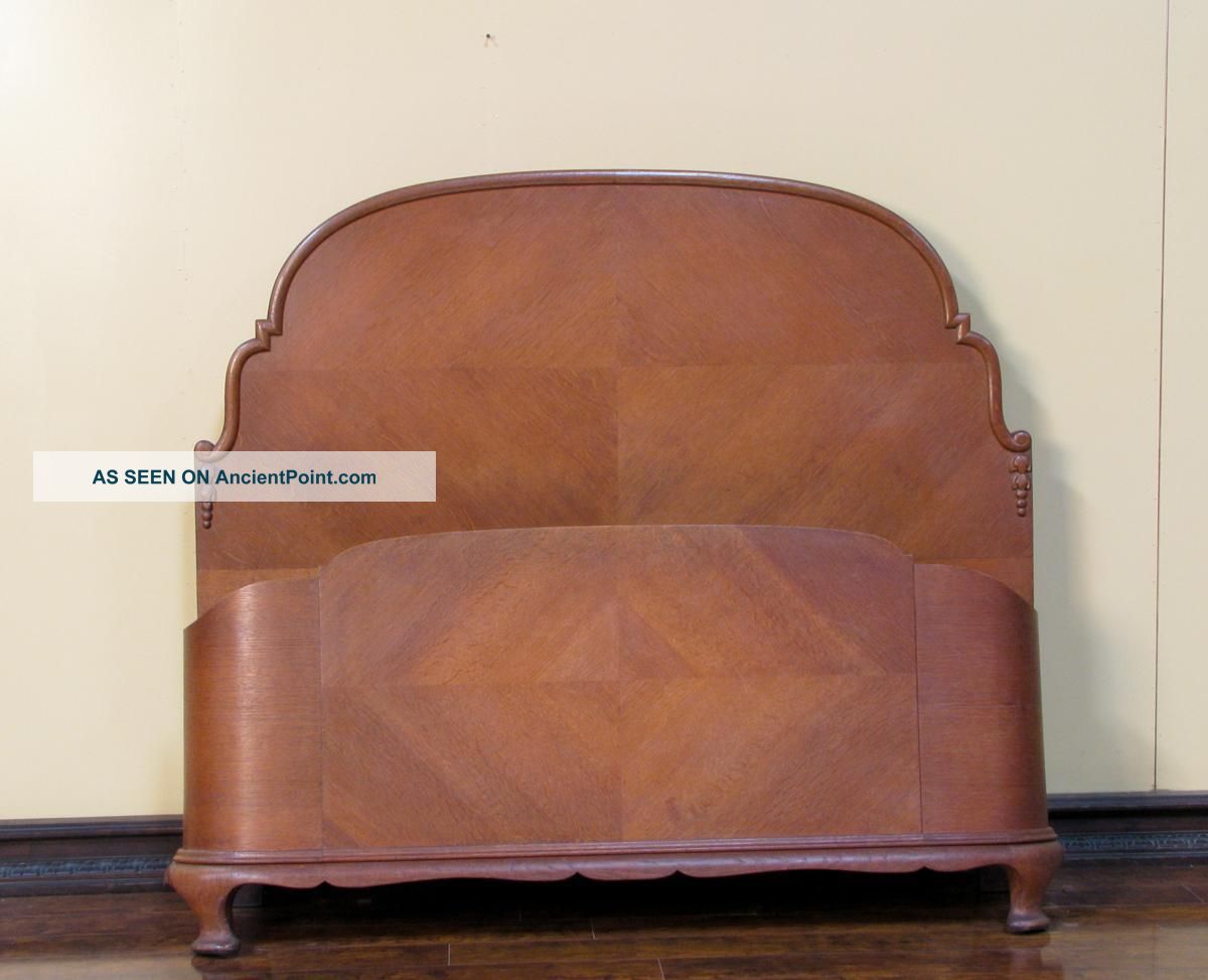 55232 - 1 : Oak French Art Deco Antique Bed 1900-1950 photo