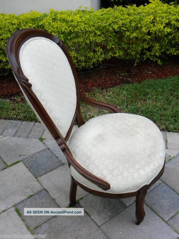Victorian Solid Walnut Side Chair 001 1800-1899 photo