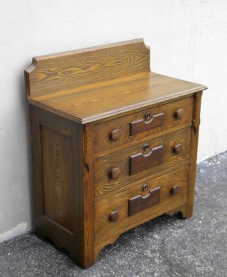 Early 1900 ' S Victorian Oak/chestnut Small Dresser/wash Stand 846 photo
