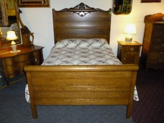 Antique Oak Bed (full Size) Rolling Pin Head And Footboard Ornate Carving Usa photo
