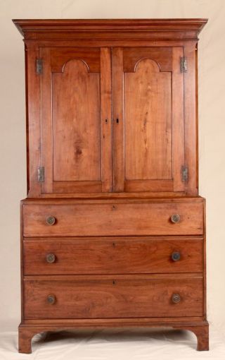 18th Century American Pennsylvania Chippendale Period Cupboard Cabinet C 1760 - 85 photo