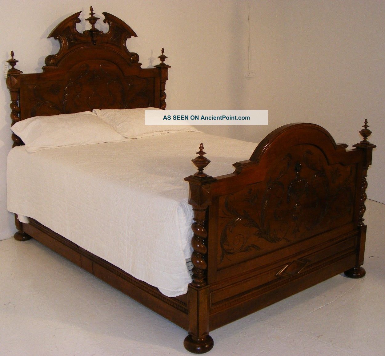 Good Quality Antique Walnut Louis Xiii 5ft Bed With New Base & Mattress 1800-1899 photo