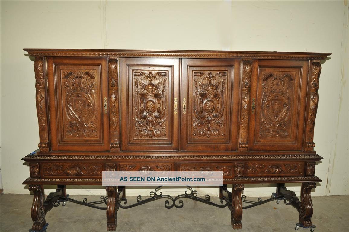 Spanish Cabinet In Oak Good Value Detail Post-1950 photo