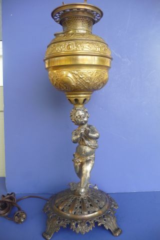Antique Victorian Signed Bradley & Hubbard Figural Spelter Parlor Banquet Lamp photo