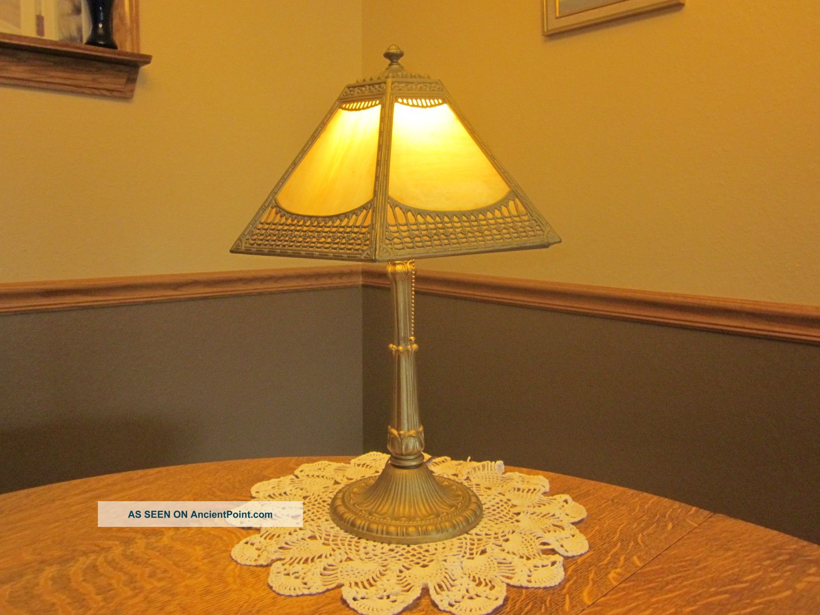 Salem Bros Caramel Colored Slag Glass Table Lamp Lamps photo