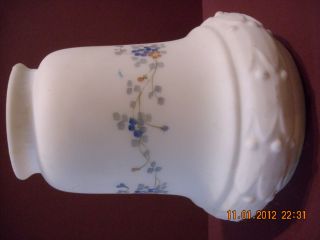 Vintage Glass Lamp Shade. . . .  Condition. . . . . . . . . photo