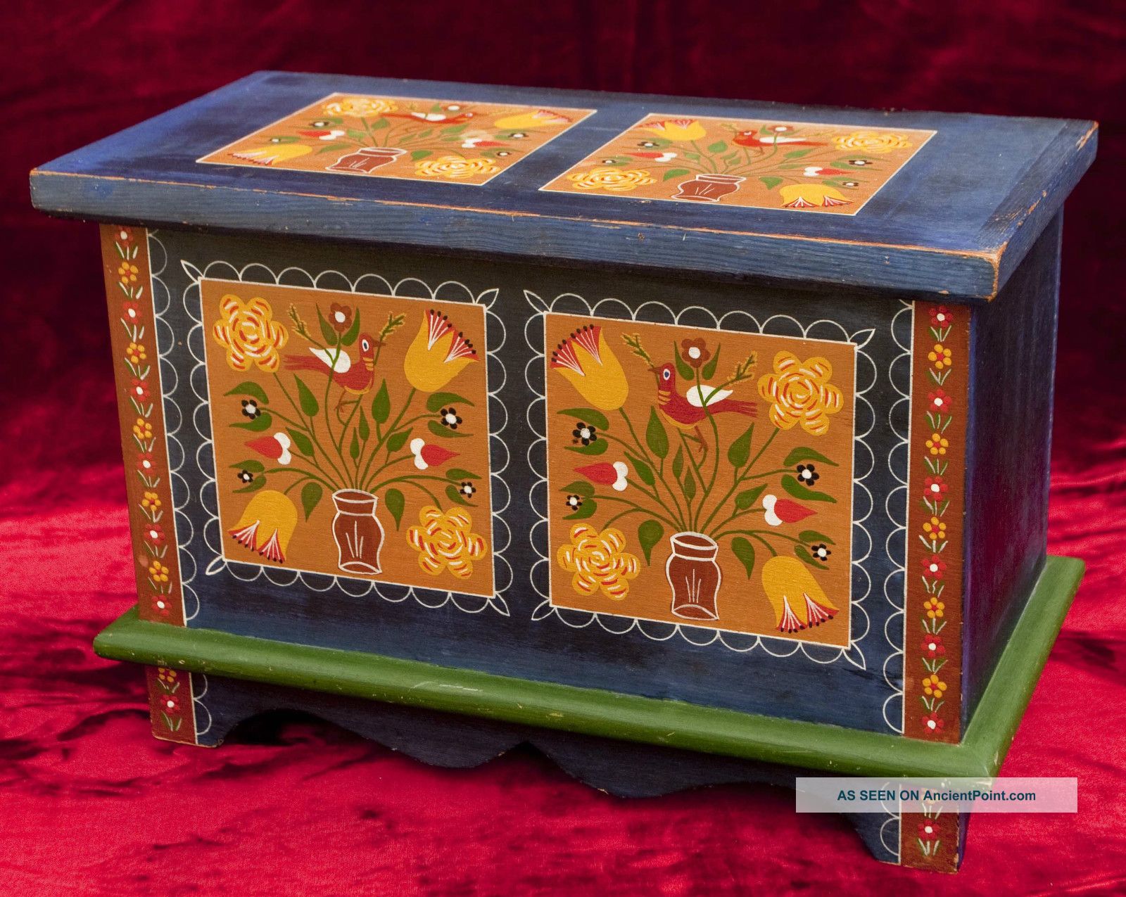 Vintage Pennsylvania Naive Style Hand Painted Decorative Wooden Miniature Chest Boxes photo