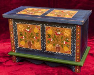 Vintage Pennsylvania Naive Style Hand Painted Decorative Wooden Miniature Chest photo
